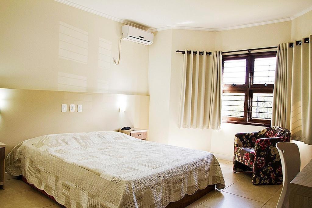 Senior Parque Hotel Santa Rosa  Δωμάτιο φωτογραφία